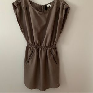 DIVIDED BY H&M dress
